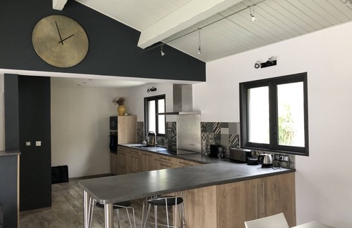 Saint-Pierre-d'Oleron House | Spacious, quiet house with large wooded lot