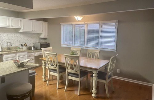 Southern Pines Condo | Spacious Golf Front Getaway in the Pines! 2BR/2BA-Short Commute to Fort Bragg