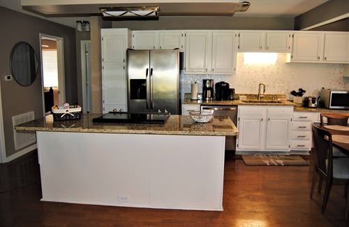 Southern Pines Condo | Spacious Golf Front Getaway in the Pines! 2BR/2BA-Short Commute to Fort Bragg