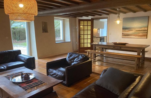 Asnieres-en-Bessin House | Spacious holiday home near Omaha Beach