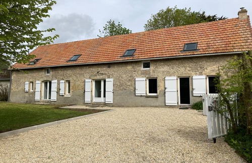 Asnieres-en-Bessin House | Spacious holiday home near Omaha Beach