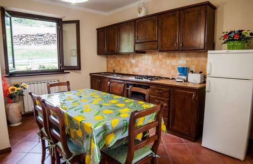 Pratovecchio House | Spacious holiday house Villa Caterina in Lonnano