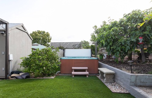 La Mesa House | Spacious Home Away from Home AND guest house