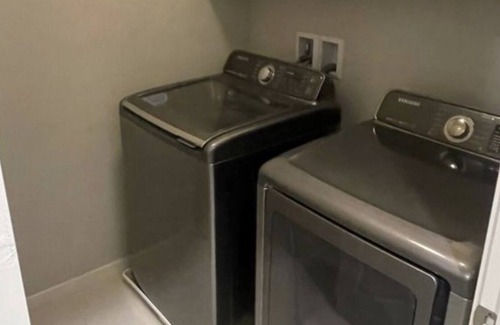 Portola Springs House | Spacious Home in Quiet Central Neighborhod