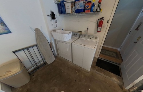 Clear Creek House | Spacious Home Southern Exposure Pool, Free Pool Heat, WiFi, Gameroom and more