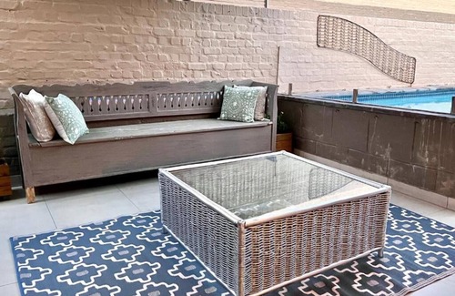 Strand House | Spacious home with pool 200M from beach