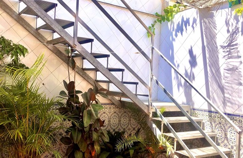 Aguadulce House | SPACIOUS HOUSE + TERRACE steps away - BEACH VillaAfrica, WIFI, AIR CONDITIONING. FANS