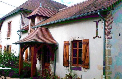 Montoldre House | Spacious house, pets allowed, enclosed land 3000m2 with very nice view !