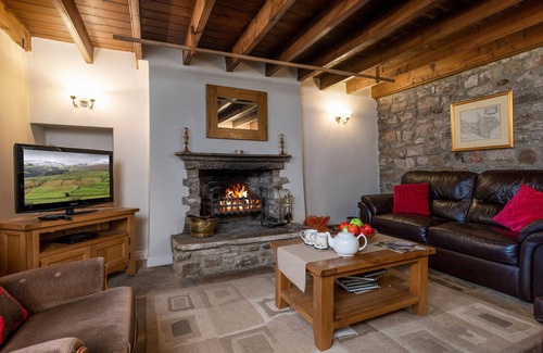Worton House | Spacious House With South-facing Views Overlooking Swaledale