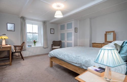 Worton House | Spacious House With South-facing Views Overlooking Swaledale