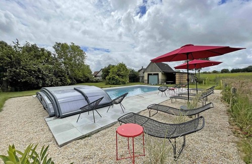 Mantilly Cottage | Spacious house with spa and garden in Normandy’s bocage