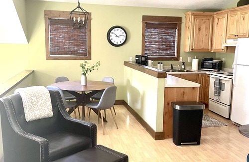 Valley West Apartment | Spacious Loft Apartment with Parking and Laundry