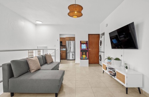 Punta Las Marias Apartment | Spacious loft in Ocean Park beach w/parking & arcade