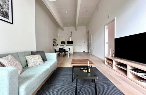 Anderlecht Apartment | Spacious Loft Instant Favourite Up to 4