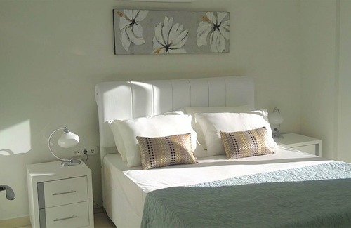 Kemer Mahallesi Apartment | Spacious luxury living on magnificent gated Tropicana community