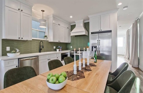 Treme House | Spacious Mid-Century Oasis | Heated Pool