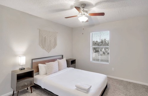 Midland Apartment | Spacious Midland Stay with Fitness Center
