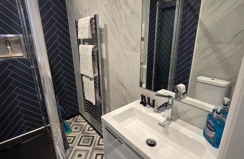 Blackburn Apartment | Spacious New Studio in Blackburn Town Centre