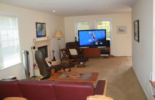 Toro Canyon House | Spacious newer home within walking distance of secluded beaches and polo fields.