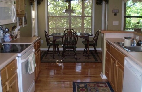 Tate House | Spacious North Georgia Mountain getaway in the Bent Tree community