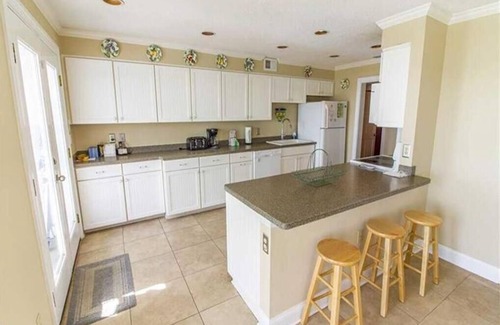 Sawgrass House | Spacious oceanfront home with pool!