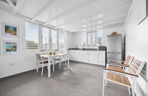 Aguada House | Spacious Oceanview w/Pool and Parking