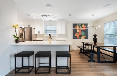 Austin House | Spacious & Open S Austin Home - Good Vibes Getaway