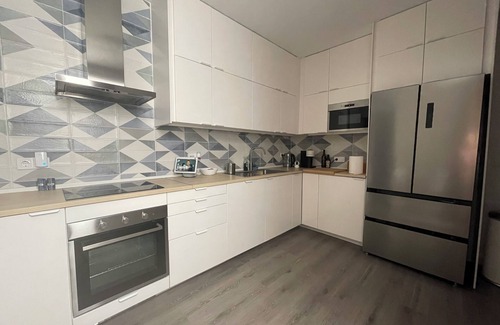 El Grao de Castellon Apartment | Spacious Private Apartment BuenaVista with Rooftop in Grao - Centrally Located