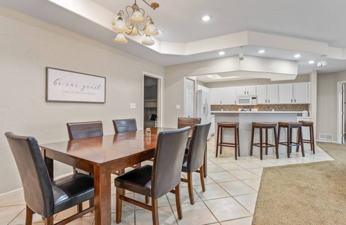 Lake Ozark Condo | Spacious Penthouse 4 bedroom, 4 bath condo, spectacular view of the lake -Off HH