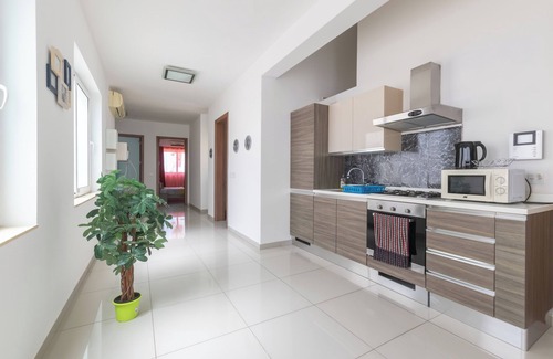 Madliena Apartment | ★ Spacious Penthouse w/side Sea View ★