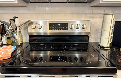Rogers House | Spacious, private, and close to downtown Rogers, AR & Trails