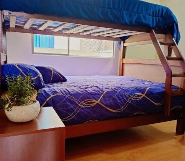 Quito House | Spacious private rooms close to American Embassy