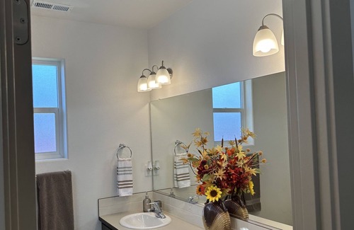 Albany House | Spacious Relaxing Home!