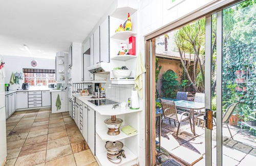 Gallo Manor House | Spacious retreat in Morningside