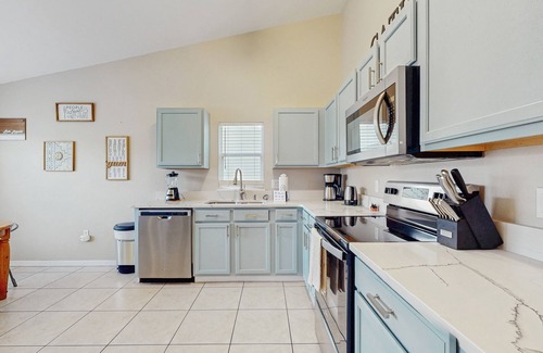 Clear Creek House | Spacious Retreat with Private Pool, Enclosed Yard, WiFi & Game Room