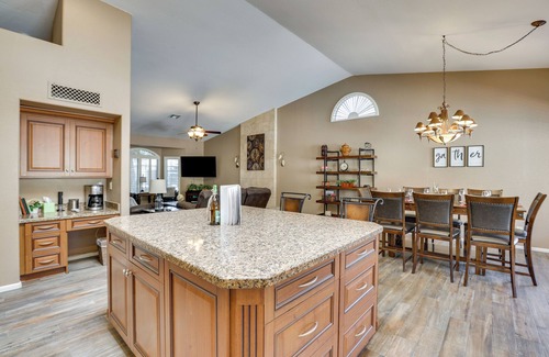 Paradise Valley Village Cottage | Spacious Scottsdale Home: Pool & Covered Patio