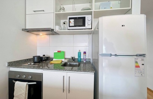 Buenos Aires Central Business District Apartment | Spacious Studio in San Telmo with Balcony, Gym & Pool