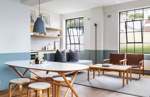 Darlinghurst Apartment | Spacious studio in Darlinghurst