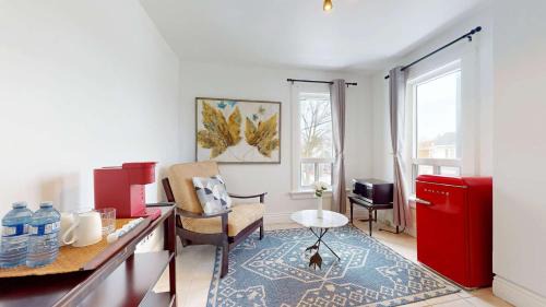 Earlscourt Apartment | Spacious Suite in Corso Italia