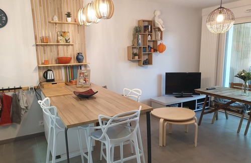 Ondres Apartment | Spacious T2* standing in quiet residence (private) Ondres plage, 2/4 pers