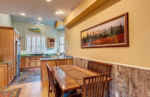 Warrior's Mark House | Spacious townhome, walk to downtown, private hot tub!
