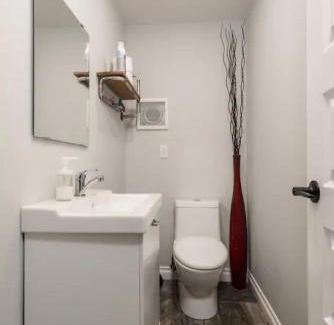 Cote-Saint-Paul House | Spacious Townhouse with Rooftop Deck