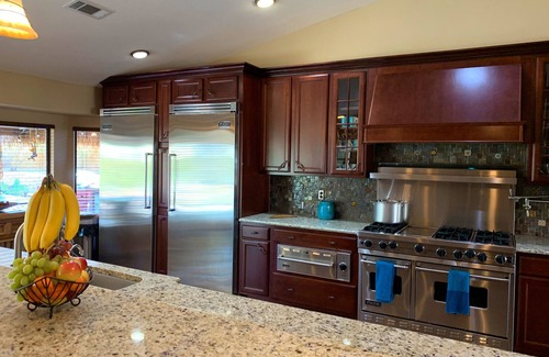 Green Valley North House | Spacious, Unique, Clean, Relaxing with pool/spa