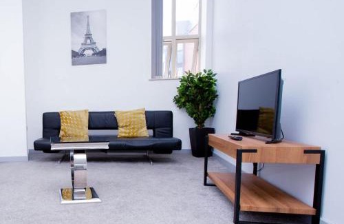 Doncaster Apartment | Spacious Urban City Apartment