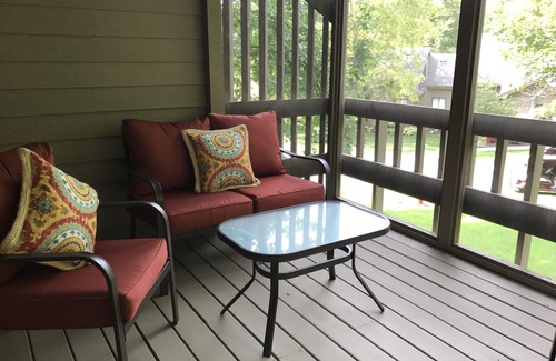 Fontana House | Spacious and cozy 2 BR/2BA townhouse in Abbey Springs Resort on Lake Geneva