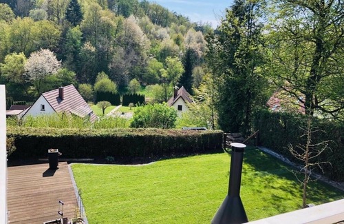 Moerlenbach Apartment | Spacious vacation apartment with a view of the countryside