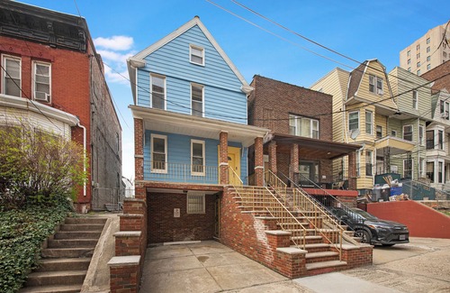 Bergen Apartment | Spacious Victorian with Parking Available