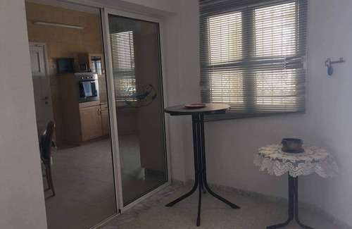 El Menzah House | Spacious villa 6-bedroom chateau in kerkennah