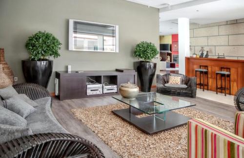 Santo Tirso Villa | Spacious villa in Santo Tirso with private pool 850 m² and jacuzzi