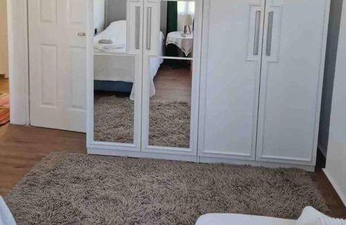 Bodrum City Center Villa | Spacious Villa w/porch & garden 5 min from the beach & bars street